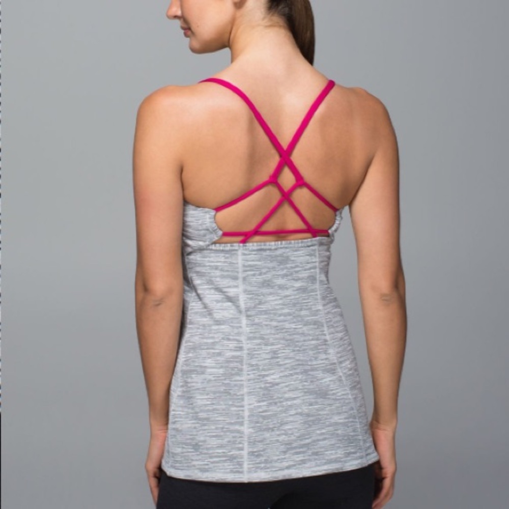 Lululemon Dancing Warrior Tank
Wee Are From Space Silver Spoon /Jewelled Magenta